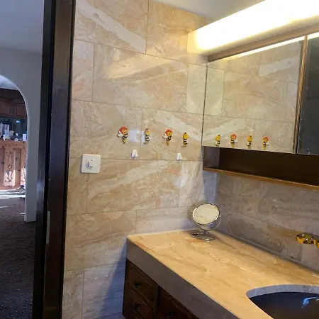 Mit Blick Auf Den Gotschna * Клостерс