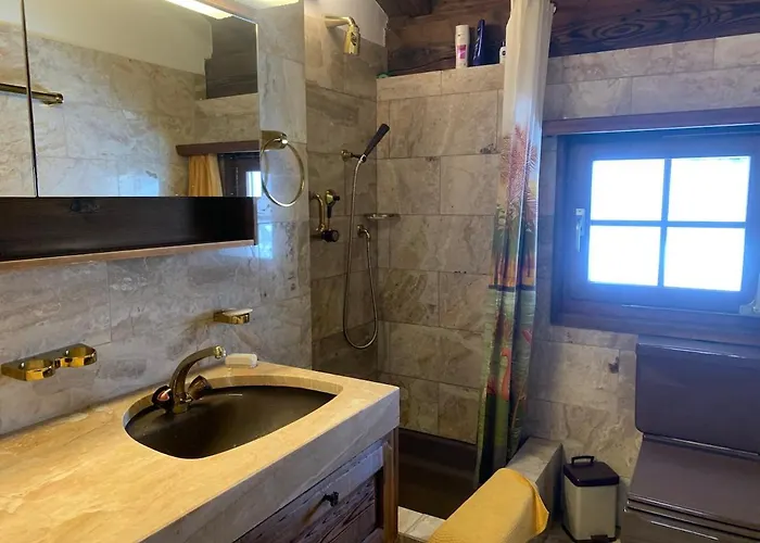 Mit Blick Auf Den Gotschna *