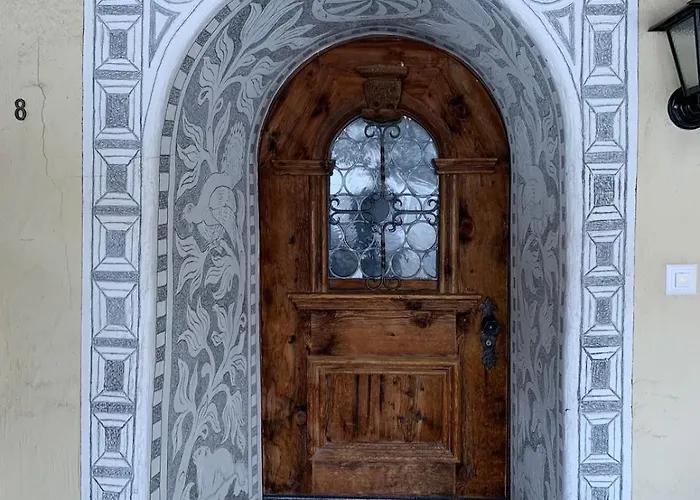 Mit Blick Auf Den Gotschna Klosters-Serneus