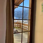 Mit Blick Auf Den Gotschna Klosters