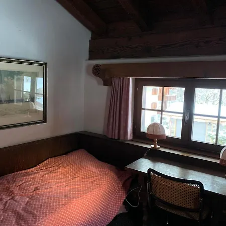 Mit Blick Auf Den Gotschna Apartamento *